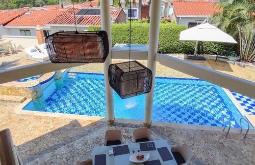 San Jeronimo Villa | Villa Caraluna