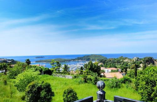Vrsar Villa | Villa Carla- Istrian Stone Villa with Sea View