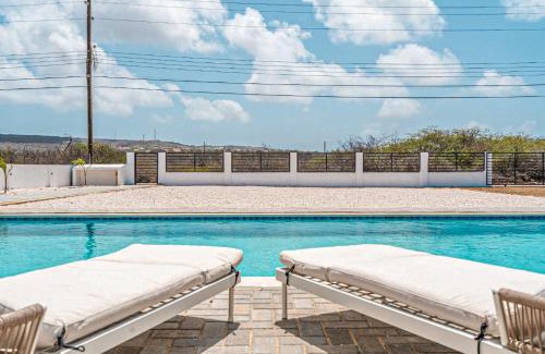 Hato Villa | Villa Carolina at Ayo Bonaire