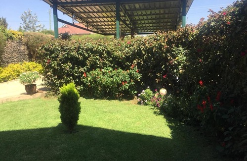 Ongata Rongai Villa | VILLA CAROLS PARAÍSO