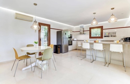 Crestatx Villa | Villa Casa de Pedra by Villa Plus