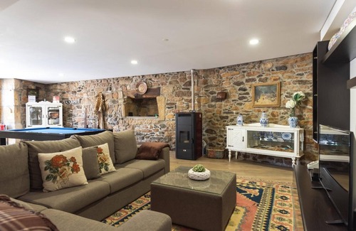 Cimbres Villa | Villa 'Casa Dona Maria - Armamar Douro' con vistas a la montaña, piscina privada y Wi-Fi