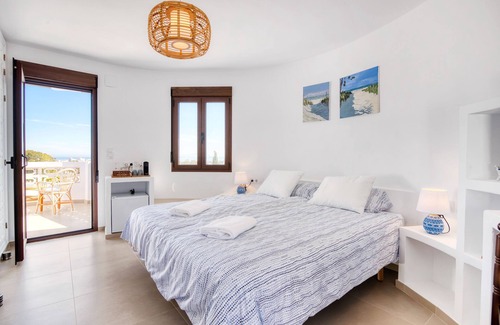 Denia Villa | Villa "Casa Joya" con vistas al mar, piscina y Wi-Fi