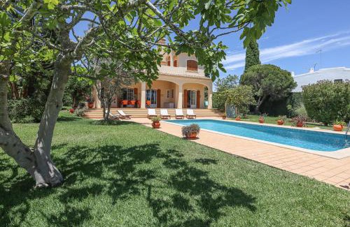 Albufeira Casa | Villa Casa Pepa-Paca - Swiming Pool & Air Condition - Albufeira - Sesmarias - BY BEDZY