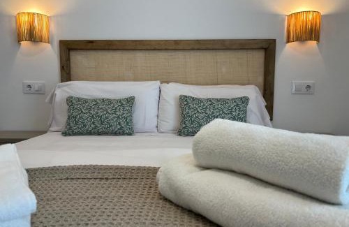 L'Escala Casa | Villa Casita, New! Pool & Terrace