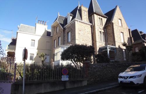 Dinard Apartamento | Villa Castelet