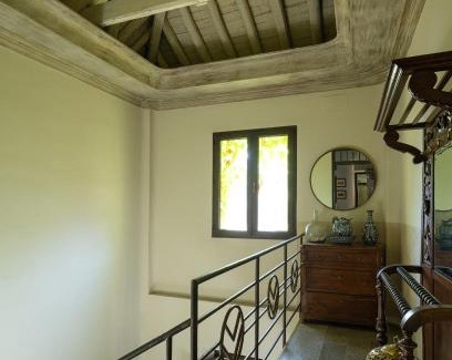 Cervantes Villa | Villa Castro