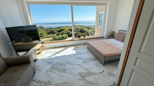 Dafnata Villa | Villa castros delmare
