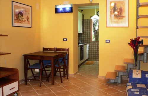 Marina di Pisciotta Apartamento | Apartamento Agradable y Confortable con Vistas al mar