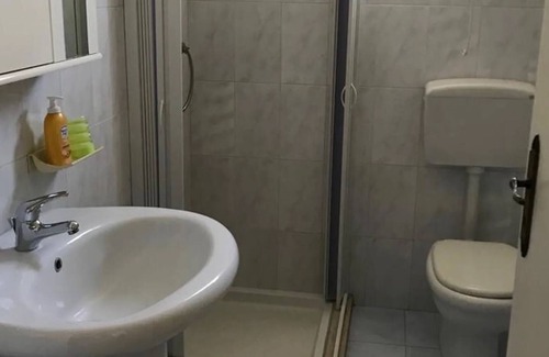 Oria Villa | Villa 'Cecilia' with Private Terrace, Wi-Fi and Air Conditioning