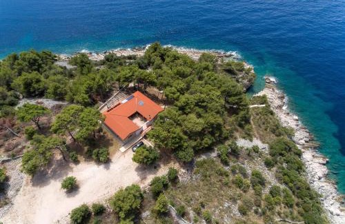 Veliki Drvenik Villa | Villa Centovi Dvori