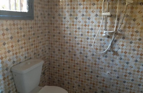 Bamako Casa | Villa Chambre A climatisée douche Cuisine salon