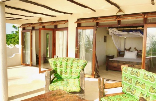 Kidoti Villa | VILLA CHANI - Cuatro Habitaciones Villa, Capacidad 12