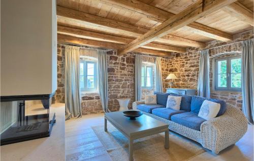 Radovani Casa | Villa Charlotta