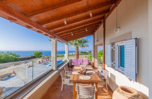 Skaleta Villa | Villa Chrysalida, unspeakble views and privacy!