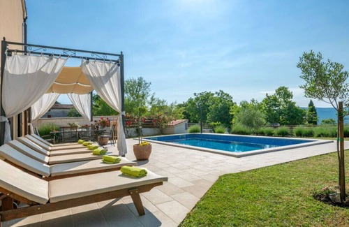 Puntera Villa | Villa Cicibella by Villas Guide