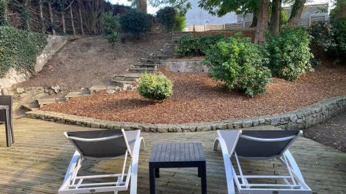 Cholet Casa | VILLA CITY GARDEN - Maison Spacieuse et Jardin - Proche Centre ville