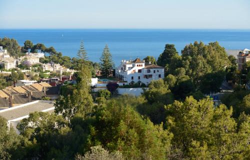 Malaga-Este Apartamento | VILLA CLAVERO FOUR Premium Apt