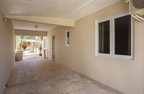 Grote Berg Villa | Villa Cle - Curazao con hermoso jardín tropical