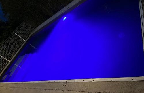 Carpentras Casa | Villa climatisé avec piscine et jacuzzi