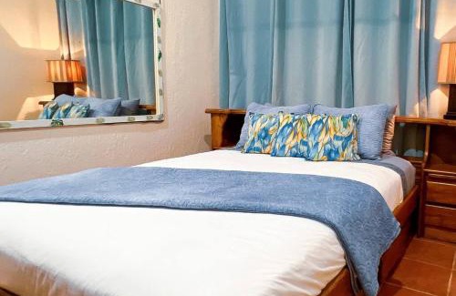 Jacó Casa | Villa Coco 55, Few Steps from beach and Free Wifi