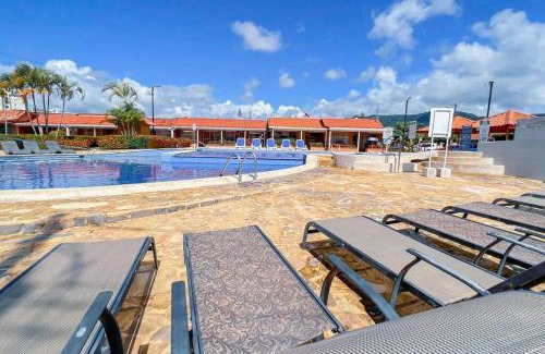 Jacó Casa | Villa Coco 55, Few Steps from beach and Free Wifi