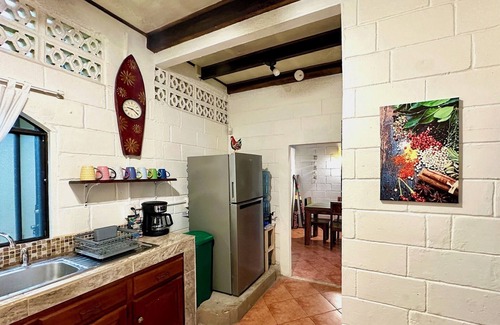Esterillos Oeste Casa | Villa CocoSol - Gran Casa Frente al Mar con Piscina