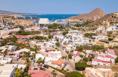 Pedregal Villa | Villa Cola de Ballena in Exclusive El Pedregal at Cabo's Downtown