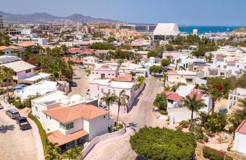 Pedregal Villa | Villa Cola de Ballena in Exclusive El Pedregal at Cabo's Downtown