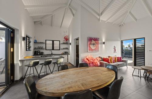 Willemstad Villa | Villa Color Breeze