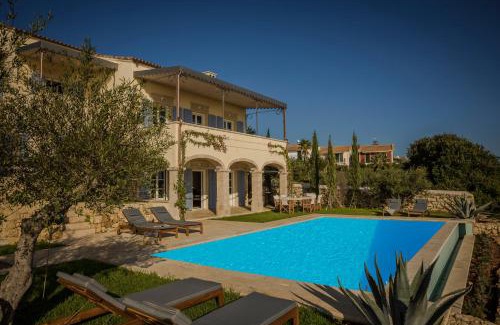 Mavrata Villa | Villa Comi
