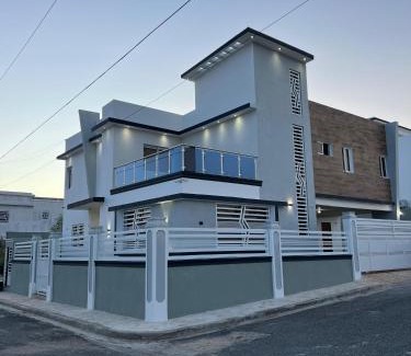 La Romana Villa | Villa con Piscina en la Romana