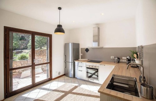 San Mariano Villa | Villa 'Con Piscina' con vistas al lago, jardín privado y Wi-Fi