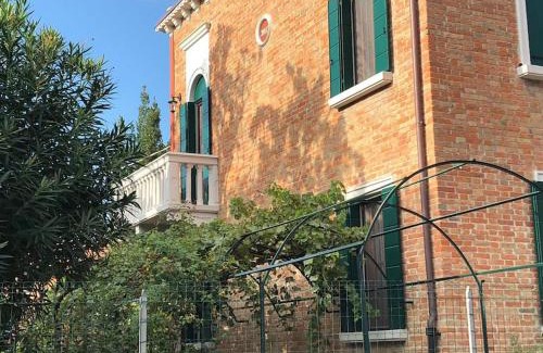 Santa Maria in Stelle Cama Y Desayuno | Villa Contarini B&B