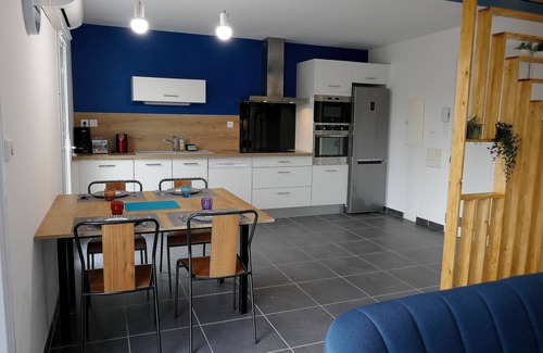 Moussac Villa | Villa Coquelicot - Private swimming pool - Electricity terminal