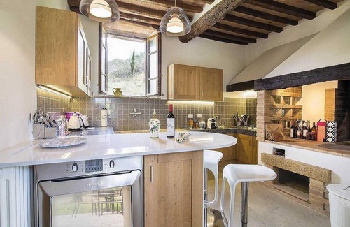 Volterra Villa | Villa Coratina: A characteristic and welcoming two-story villa situated in a quiet location, a few minutes from the town center, with Free WI-FI.