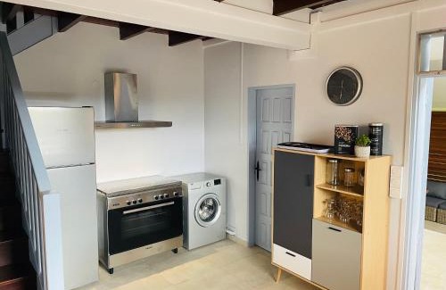Cayenne Casa | VILLA CORNELIE
