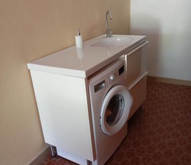 Arco Apartamento | villa Cretaccio Arco,bilocale in casa di campagna a 5 Min dal lago con deposito bici e attrezzatura
