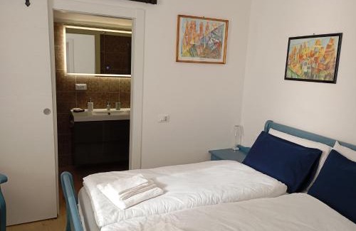 Arco Apartamento | villa Cretaccio Arco,bilocale in casa di campagna a 5 Min dal lago con deposito bici e attrezzatura