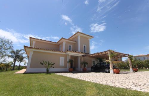 Moncarapacho e Fuseta Villa | Villa Crisaflor