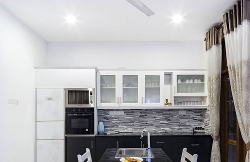 Kaduwela Villa | Villa Crystals - Villa de lujo de 4 dormitorios en Colombo, Sri Lanka