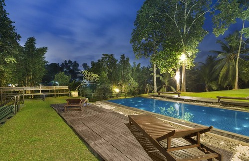 Kaduwela Villa | Villa Crystals - Villa de lujo de 4 dormitorios en Colombo, Sri Lanka