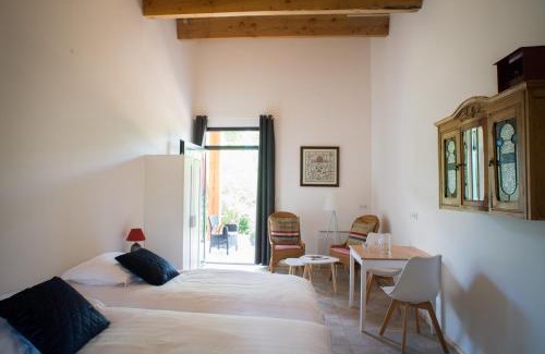 Babeau-Bouldoux Cama Y Desayuno | villa d'illouvre