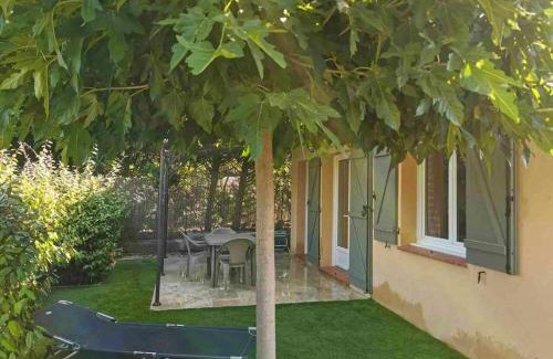 Puget-sur-Argens Villa | Villa d'une chambre avec piscine privee terrasse et wifi a Puget sur Argens