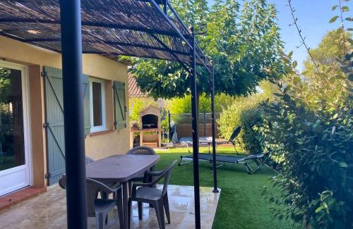 Puget-sur-Argens Villa | Villa d'une chambre avec piscine privee terrasse et wifi a Puget sur Argens