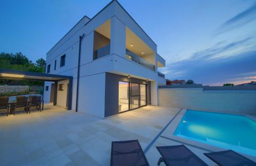 Klimno Casa | Villa Dama