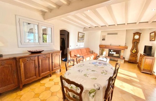 Boulouris-sur-Mer Casa | Villa DAMALIX front de mer 5 pax Plage
