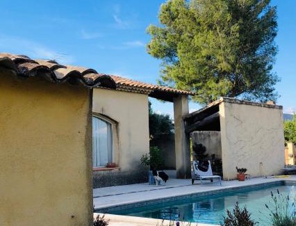 Lauris Casa | Villa dans le LUBERON à 2 km de LOURMARIN