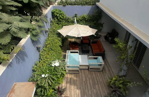 Medina Casa | Villa de 4 Chambres à Louer au Point E, Dakar