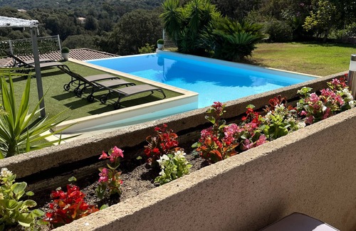 Bastelicaccia Villa | Villa de 6 Chambres Pour 12 Personnes